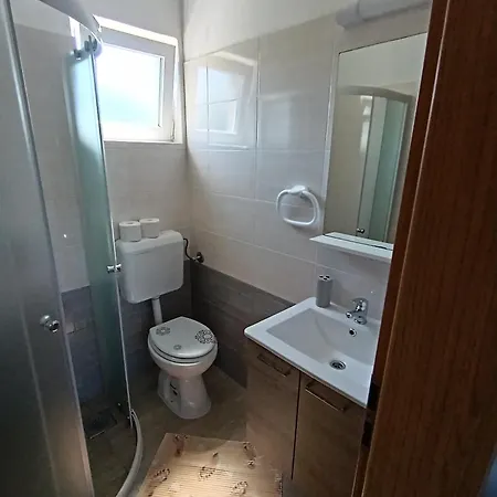 Lana2 Starigrad Paklenica