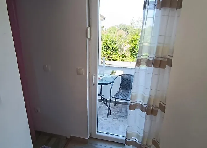 Lana2 Starigrad Paklenica