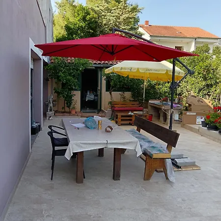 Apartament Lana2 *